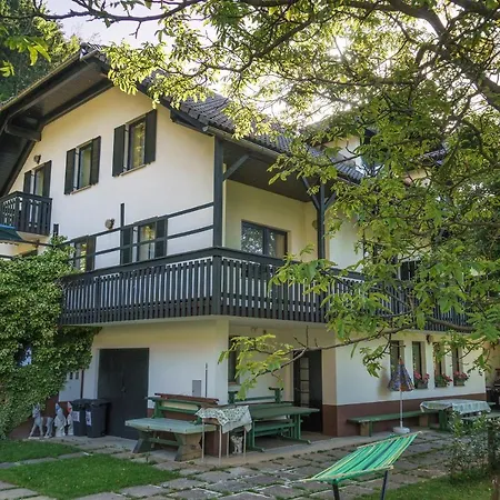 Apartment Zakrasnik *