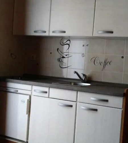 Apartment Zakrasnik *